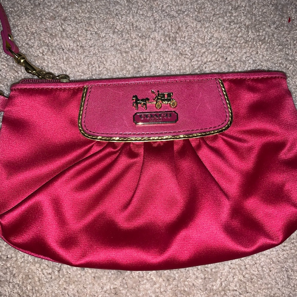 Hot pink fuchsia XL COACH Logo wristlet with TAGS
